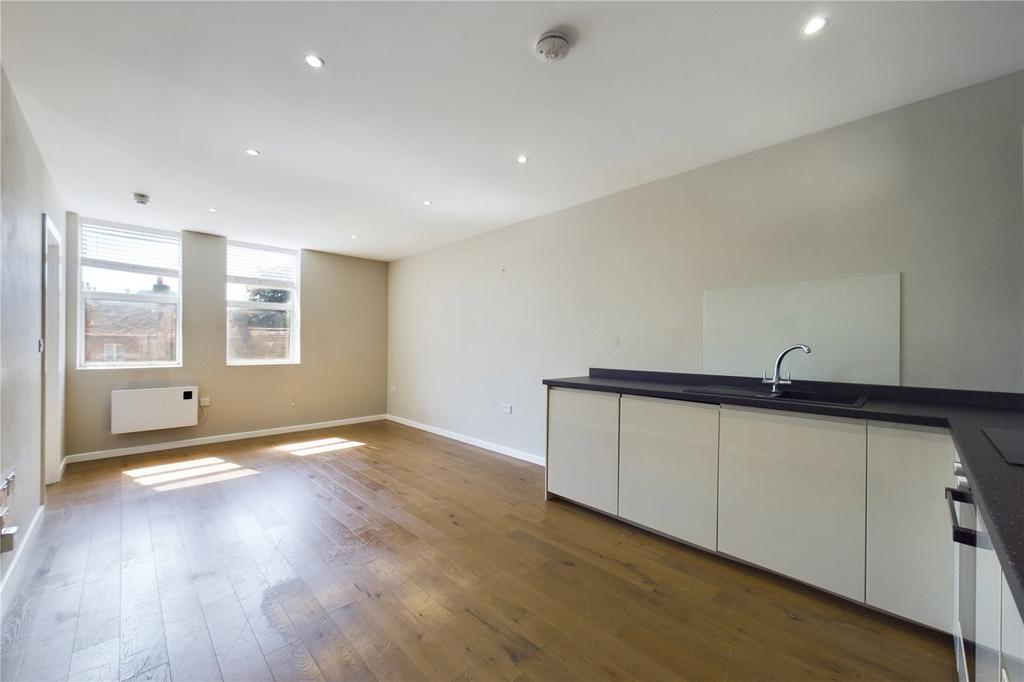 Living Room/Kitchen
