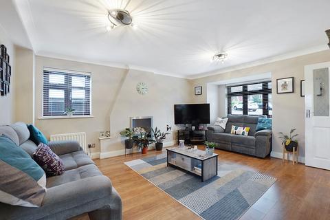 7 Brenchley Close, Rochester, ME1 2QL
