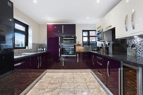 7 Brenchley Close, Rochester, ME1 2QL