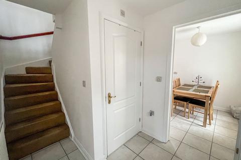 2 Dewar Spur, Slough, SL3 7GW