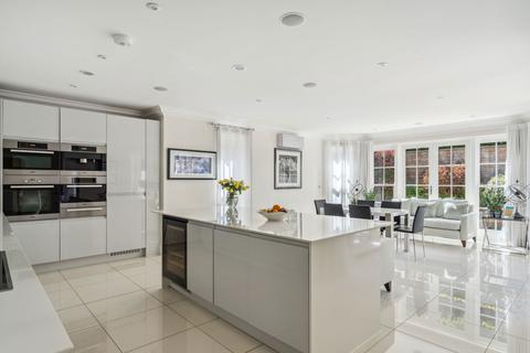 6 bedroom detached house for sale, Valley Road, Rickmansworth WD3