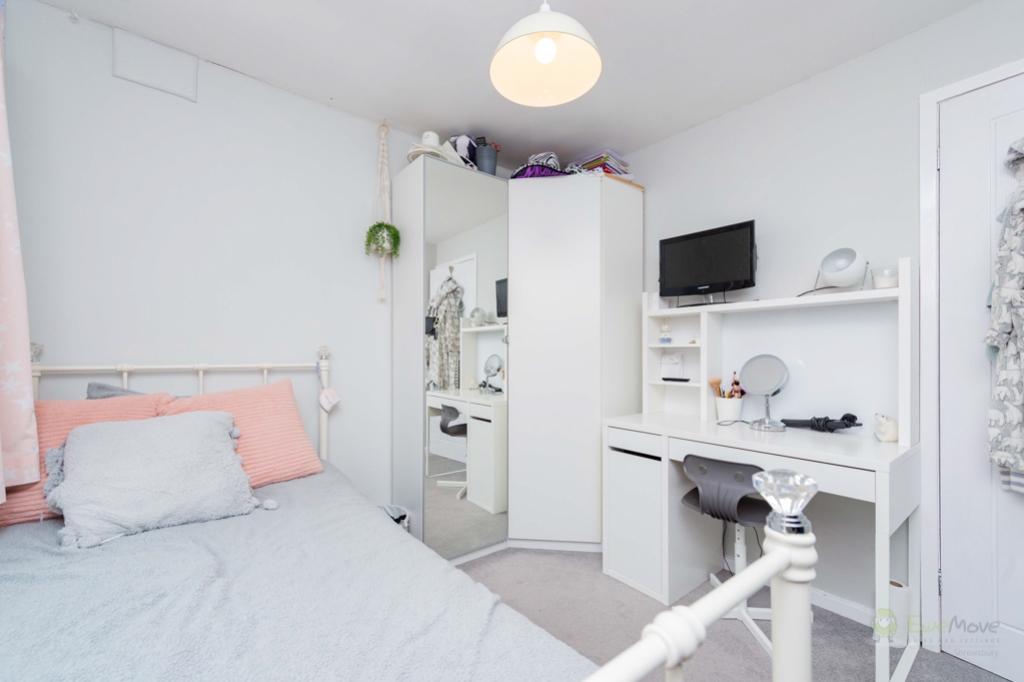 Bedroom 4 Single