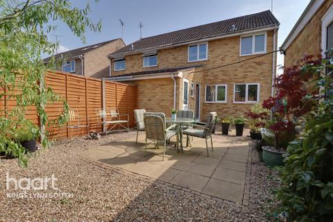 3 bedroom semi-detached house for sale, Adam Close, King's Lynn