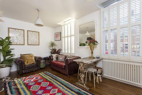 2 bedroom flat for sale, Graham Road, Hackney, E8