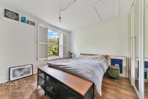 213a Graham Road, London, E8 1PE