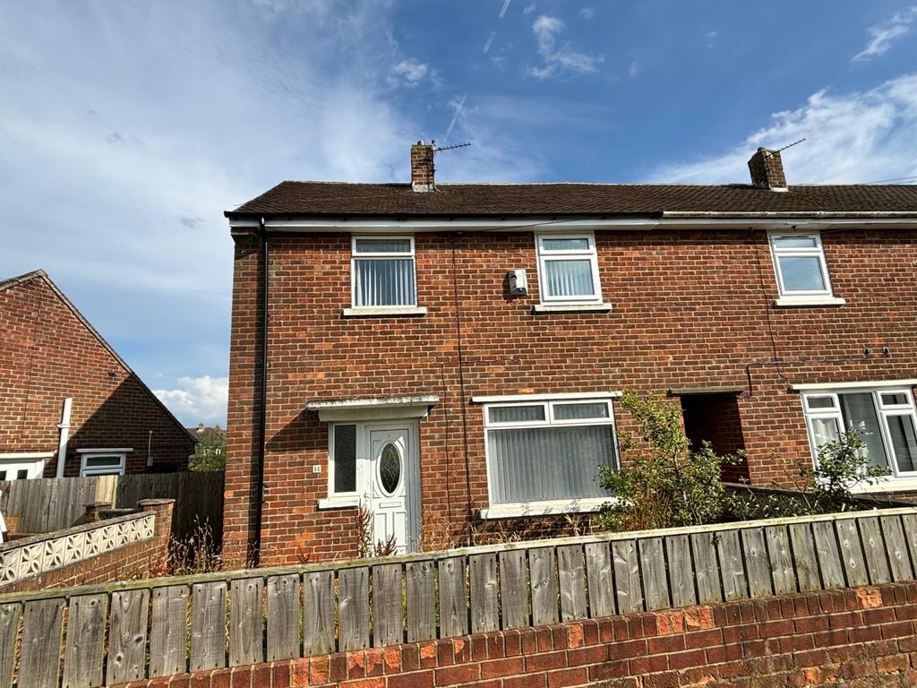 Three Bed House To Let
