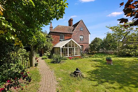 Laurelin House Sheppey Way, Bobbing, Sittingbourne, ME9 8PN