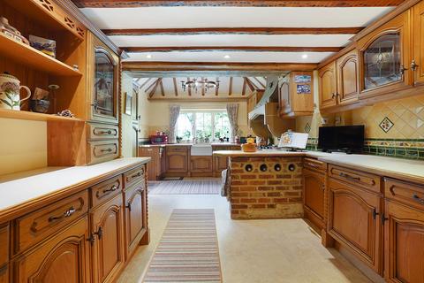 Laurelin House Sheppey Way, Bobbing, Sittingbourne, ME9 8PN