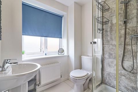 10, Capri House Anglia Way, South Ockendon, RM15 5FL