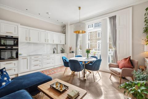 2 bedroom flat for sale, Sussex Street, London, SW1V