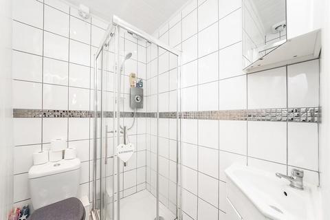 48 Southern Drive, Loughton, IG10 3BU