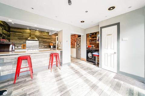22 Browne Close, Romford, RM5 2HD