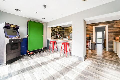 22 Browne Close, Romford, RM5 2HD