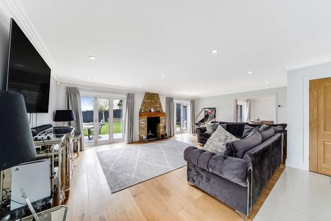 undefined, London Road, Ongar CM5