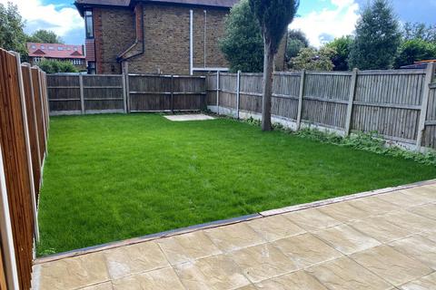 undefined, Goldsborough Crescent, London E4