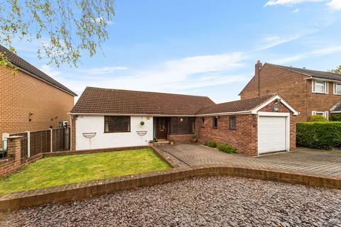 3 bedroom detached bungalow for sale, Pledwick Lane, Wakefield WF2