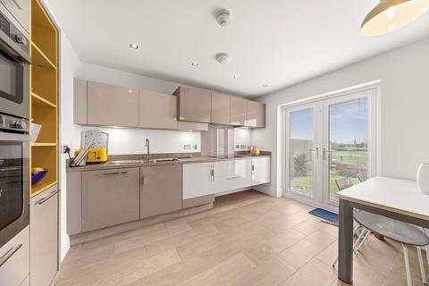 44 Harrison Close, Wakefield, WF1 3FE