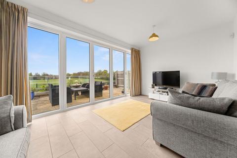 44 Harrison Close, Wakefield, WF1 3FE