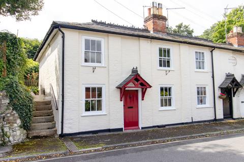 3 bedroom end of terrace house for sale, Whitedown Cottages, Alton