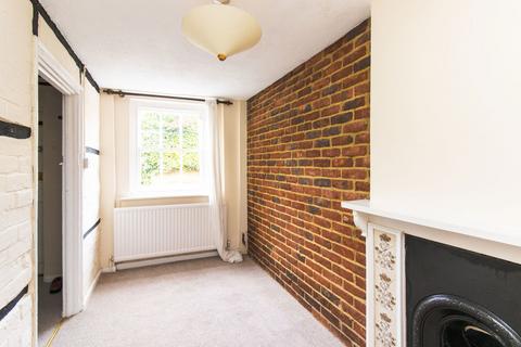 3 bedroom end of terrace house for sale, Whitedown Cottages, Alton