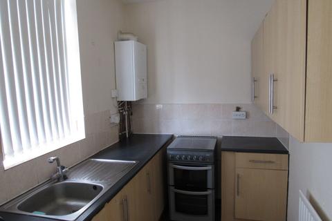 3 bedroom terraced house to rent, Springfield Road, Newcastle upon Tyne NE5