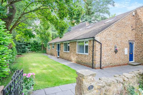 5 bedroom detached house for sale, Church Close Adderbury Banbury, Oxfordshire, OX17 3LN