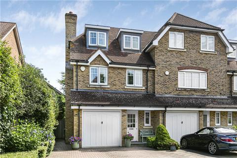 4 bedroom semi-detached house for sale, Heritage Close, Sunbury-on-Thames, Surrey, TW16