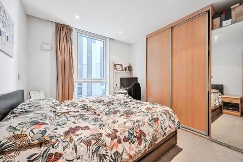 1 bedroom flat for sale, Times Square, City Quarter, Leman Street, Aldgate, London, E1