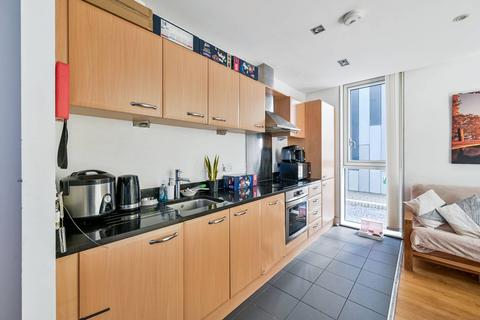 1 bedroom flat for sale, Times Square, City Quarter, Leman Street, Aldgate, London, E1