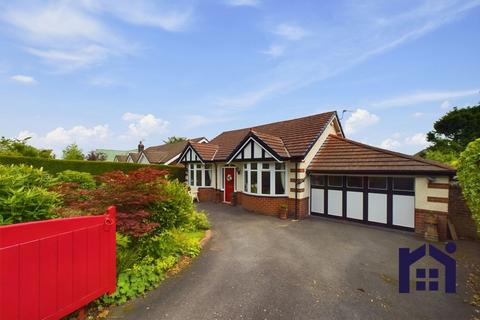 3 bedroom detached house for sale, Preston Road, Whittle-Le-Woods, PR6 7HE