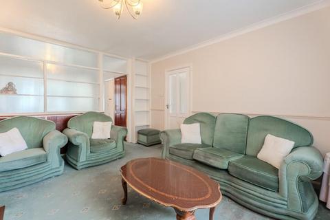 53 Elizabeth Avenue, Wolverhampton, WV4 5BE