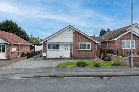 2 bedroom detached bungalow for sale, Hollingthorpe Avenue, Wakefield WF4