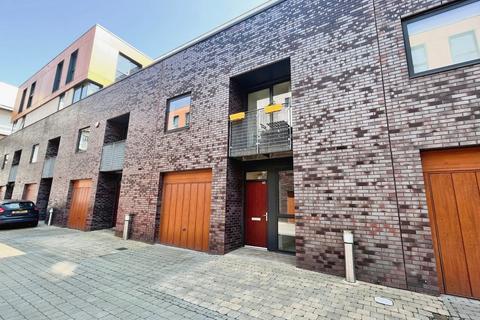 2 bedroom terraced house for sale, Advent Way, New Islington, Manchester, M4