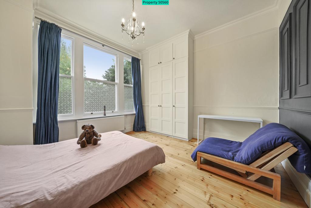 Full size floor to ceiling fitted wardrobes