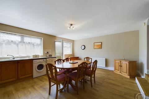 3 bedroom terraced house for sale, Grove Park Avenue, Bristol, BS4