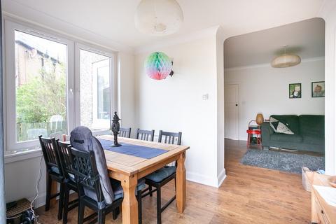 59 Broomside Terrace, Edinburgh, EH12 7ND