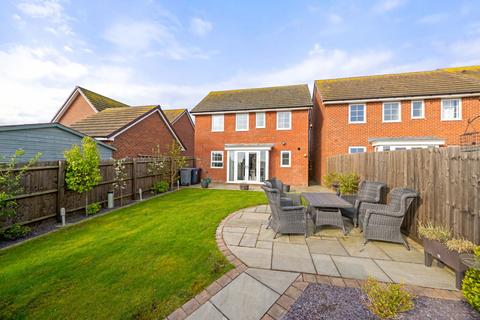 3 bedroom detached house for sale, Helmsley Road, Grantham NG31