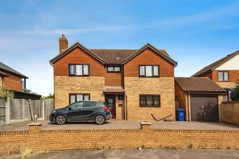 4 bedroom detached house for sale, Welling Road, Grays RM16