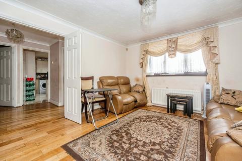 4 bedroom detached house for sale, Welling Road, Grays RM16