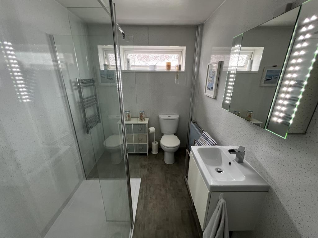 Modern Shower Room