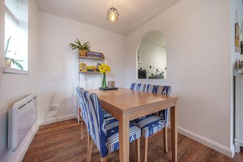 2 bedroom flat for sale, Banbury,  Oxfordshire,  OX16