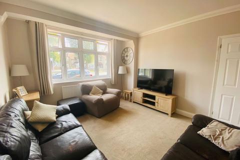 1 Elm Road, Romford, RM7 8HH
