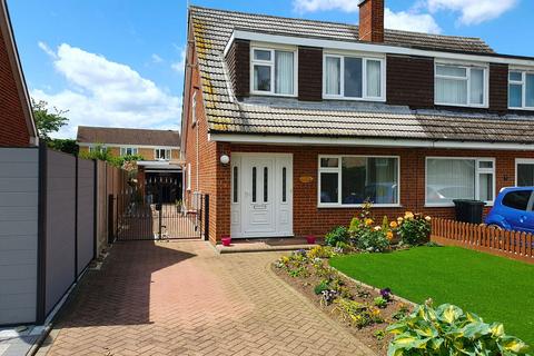 3 bedroom semi-detached house for sale, Bury Road, Shefford SG17