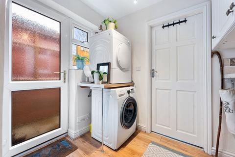 3 Holborn Row, Tean, Stoke-on-trent, ST10 4EJ