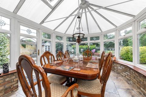 1 Hilton Road, Fenstanton, Huntingdon, PE28 9JE