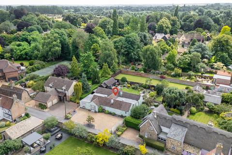 5 bedroom detached bungalow for sale, The Lanes, Huntingdon PE28