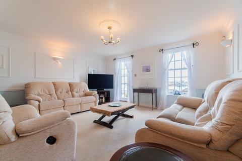 4 bedroom townhouse for sale, Hawkins Court, Marchwood