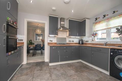 8 Sanderling Drive, Dumfries, DG1 3TU