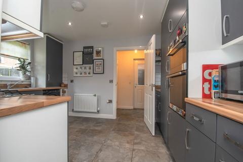 8 Sanderling Drive, Dumfries, DG1 3TU