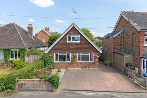 2 bedroom detached house for sale, Fairfield Road, Burgess Hill, West Sussex, RH15